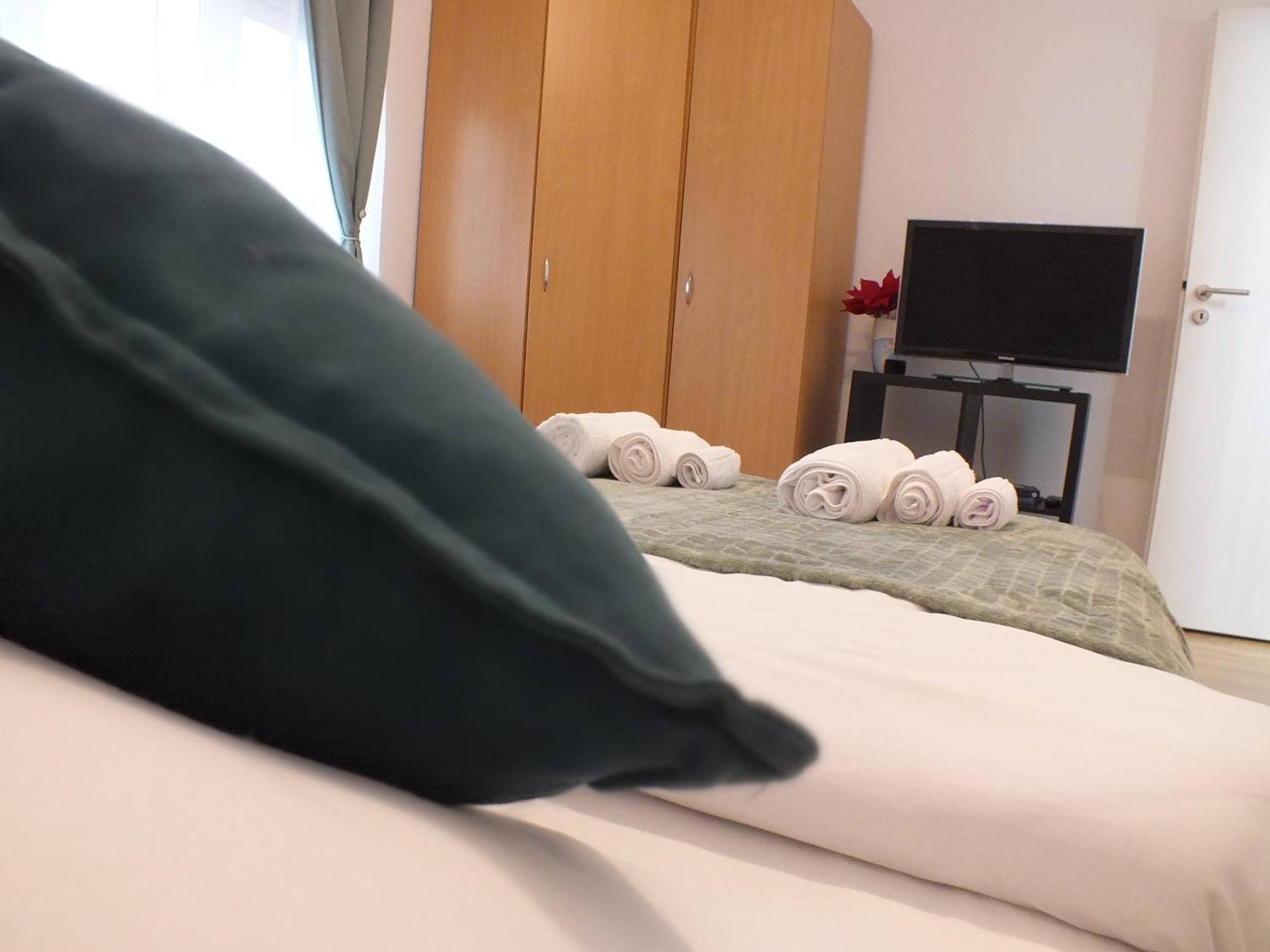 E&C Aparthotel Bucharest Mall, Unirii Area Екстериор снимка